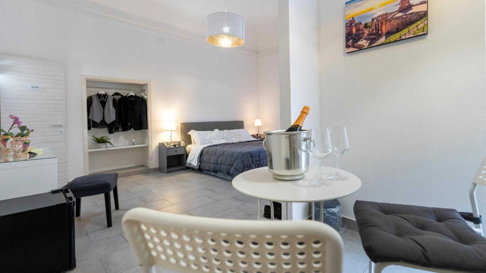 Duomo Luxury Suite CTA Eksteriør bilde